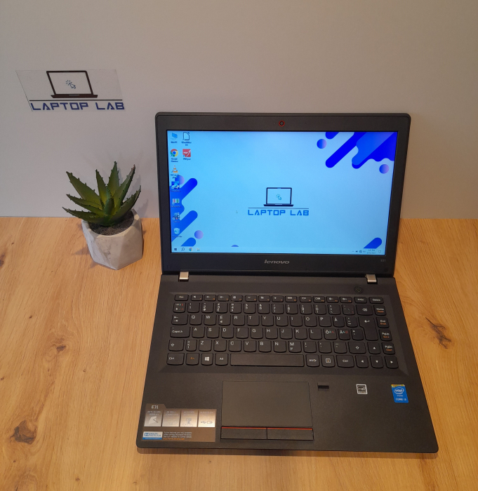Laptop Second Hand Lenovo E31-70 - 13.3inch Intel i3 5005U 4GB RAM 120GB SSD Windows 10 Refurbished [2]