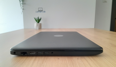 Laptop Second Hand HP 15-DB0500NG - 15.6inch AMD Ryzen 3 2200U 4GB RAM 500GB HDD Windows 10 Refurbished [3]