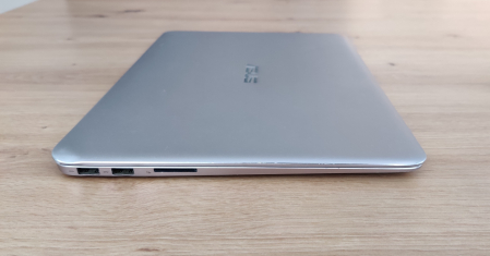 Laptop Second Hand Asus UX305CA - 13.3inch FHD Intel M3-6Y30 4GB RAM 120GB SSD Windows 10 Refurbished [4]