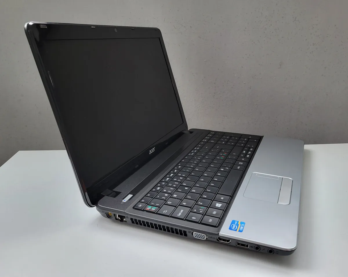 Laptop Second Hand Acer Aspire E1-571 - 15.6inch Intel I3-2348M 6GB RAM 120GB SSD Windows 10 Refurbished [5]