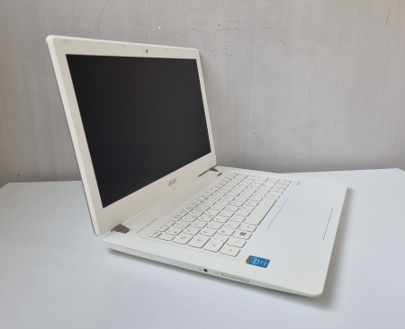 Laptop Second Hand Acer V3-371 - 13.3inch Intel i3 4005U 4GB RAM 240GB SSD Windows 10 Refurbished [5]