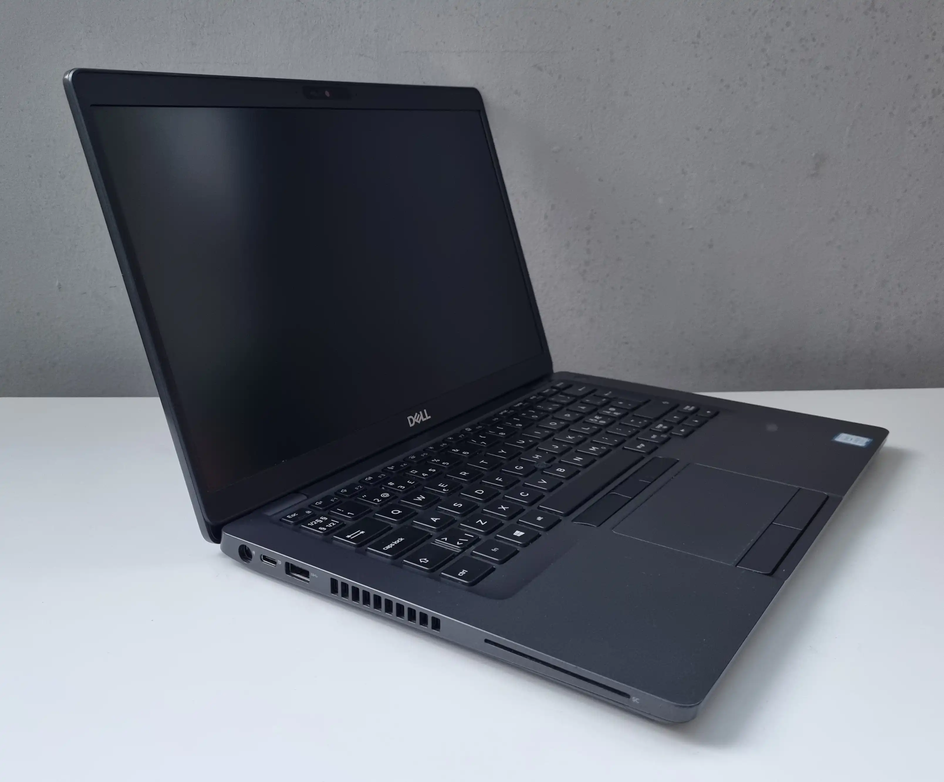 Laptop Second Hand Dell Latitude 5400 - 14inch Intel i5-8250U 8GB RAM 256GB SSD TAST. ILUM. Windows 10 Refurbished [6]