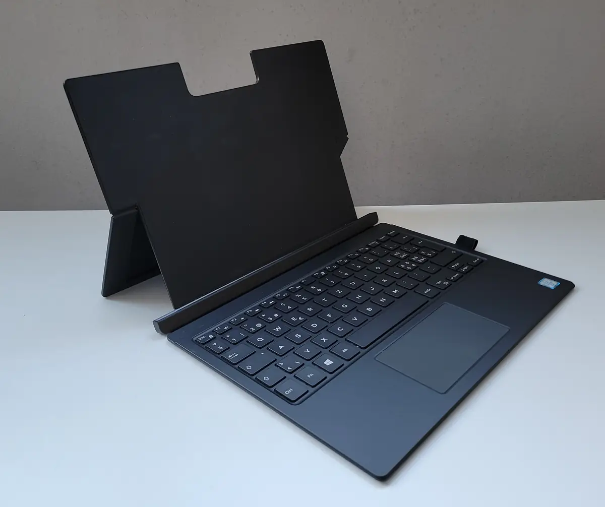 Laptop Second Hand Dell Latitude 7275 TABLET TOUCH - 12.5inch Intel M7-6Y75 8GB RAM 256GB SSD Windows 10 Refurbished [6]