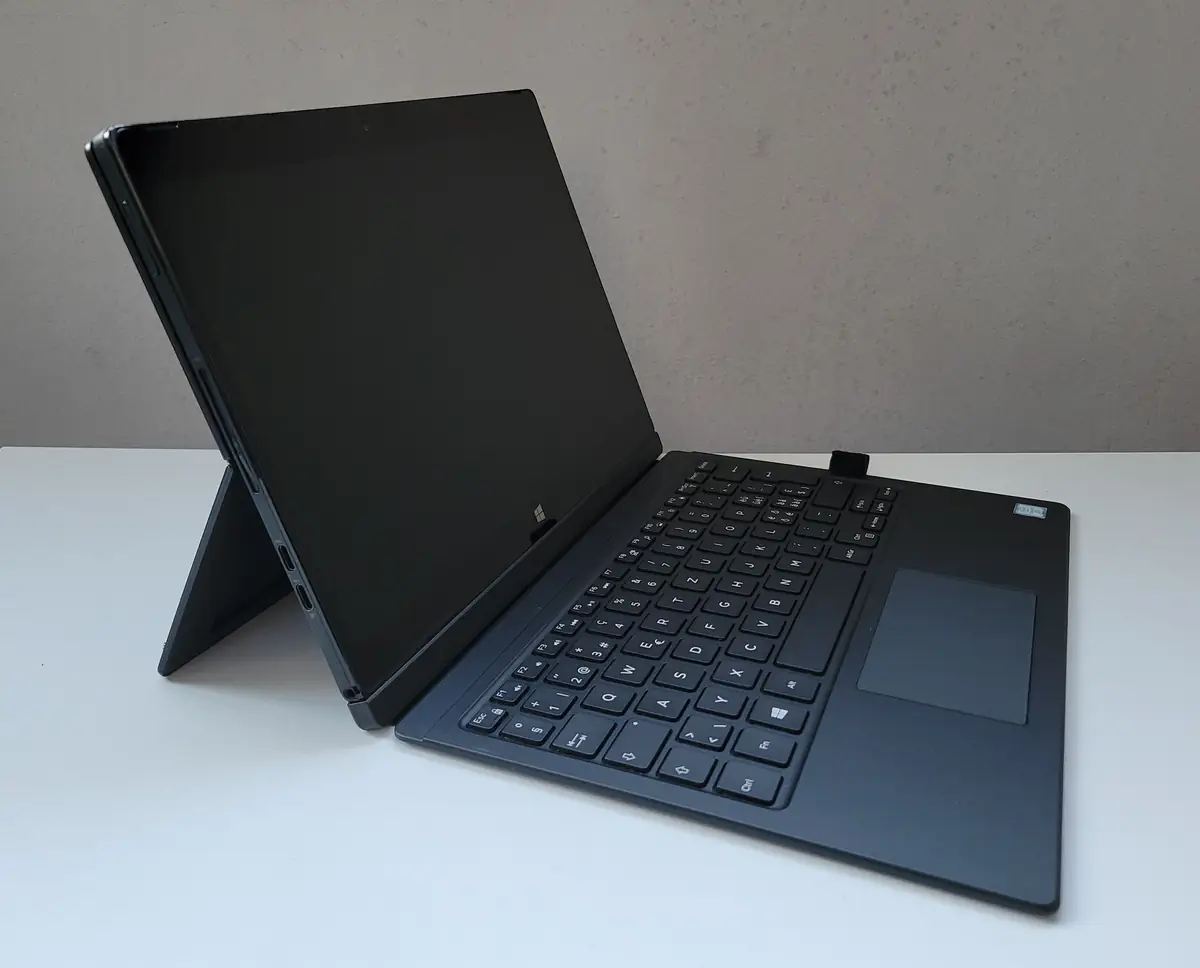Laptop Second Hand Dell Latitude 7275 TABLET TOUCH - 12.5inch Intel M7-6Y75 8GB RAM 256GB SSD Windows 10 Refurbished [9]