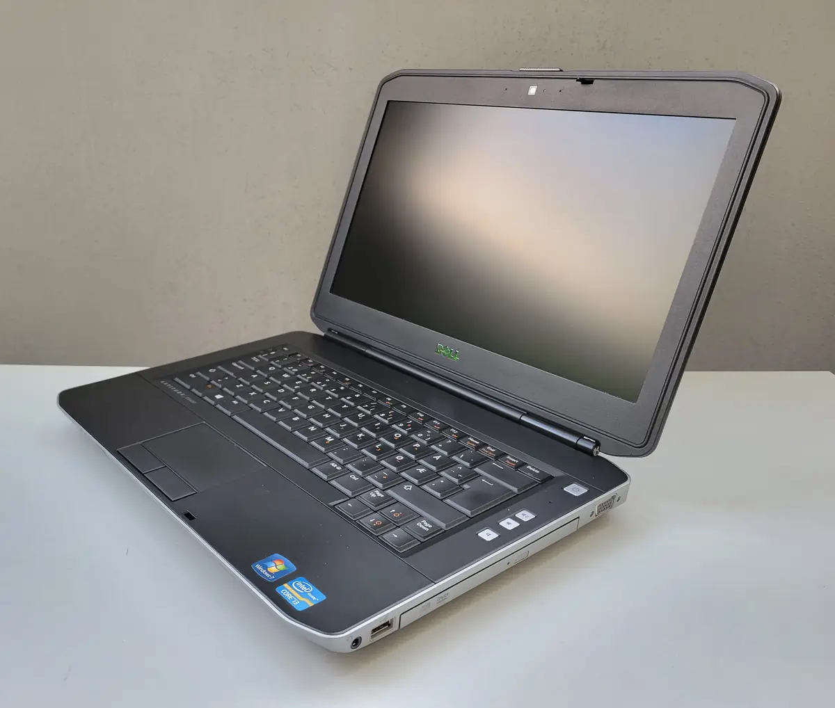 Laptop Second Hand Dell Latitude E5430 NON-VPRO - 14.0inch Intel I3-2328M 4GB RAM 320GB HDD Windows 10 Refurbished [6]