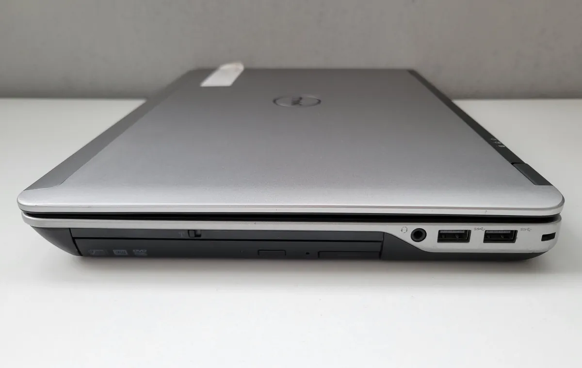 Laptop Second Hand Dell Latitude E6440 - 14.0inch Intel I5-4310M 8GB RAM 128GB SSD Windows 10 Refurbished [10]