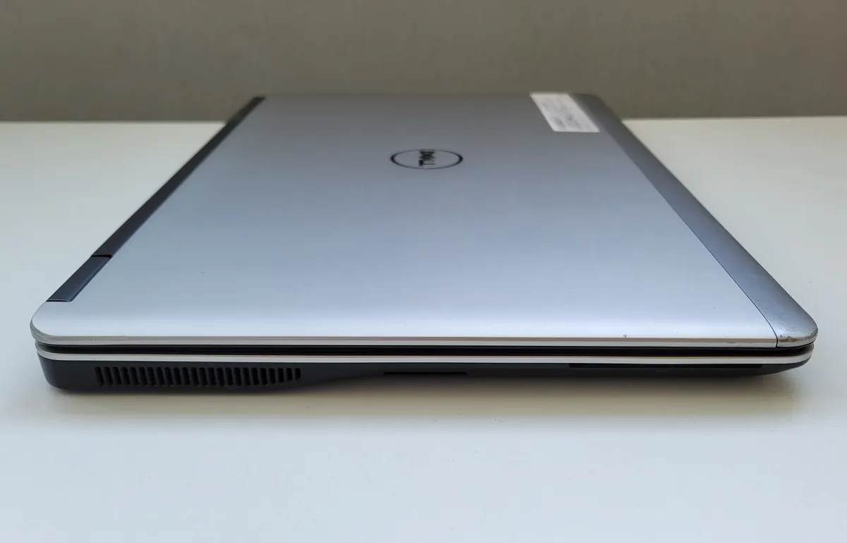 Laptop Second Hand Dell Latitude E7440 - 14.0inch Intel I5-4300U 8GB RAM 250GB SSD TAST. ILUM. Windows 10 Refurbished [9]