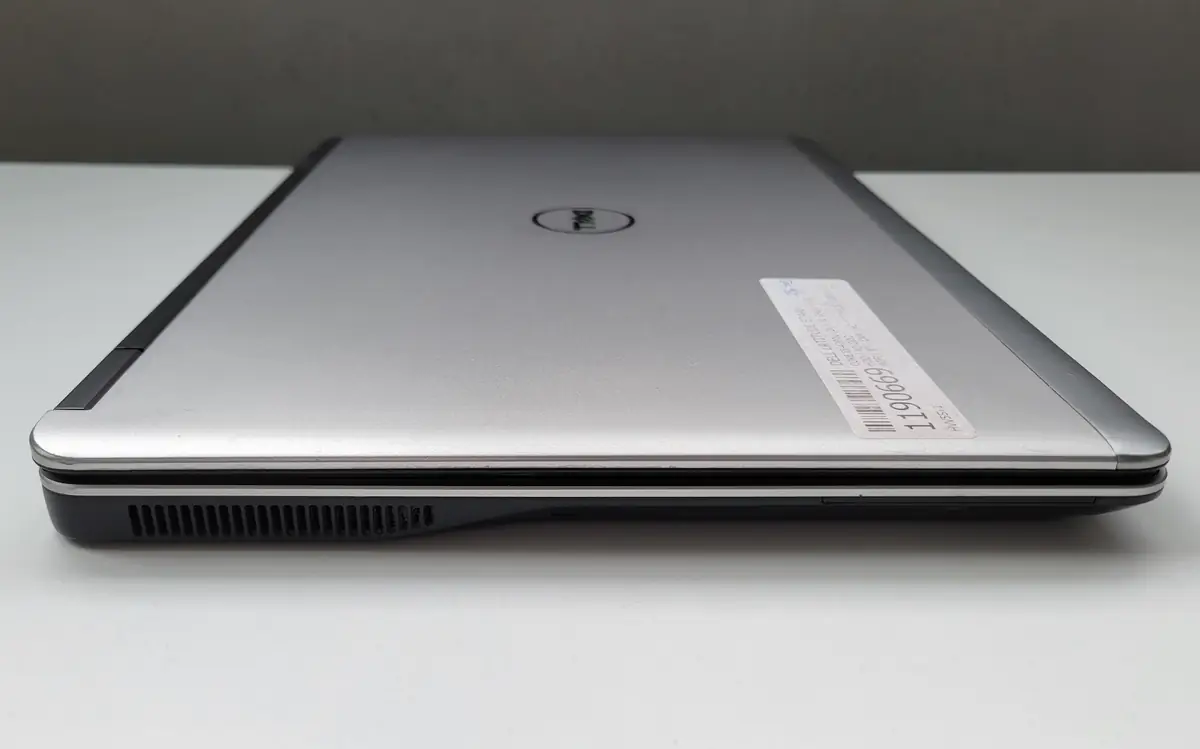 Laptop Second Hand Dell Latitude E7440 - 14.0inch Intel I5-4300U 8GB RAM 256GB SSD TAST. ILUM. Windows 10 Refurbished [10]