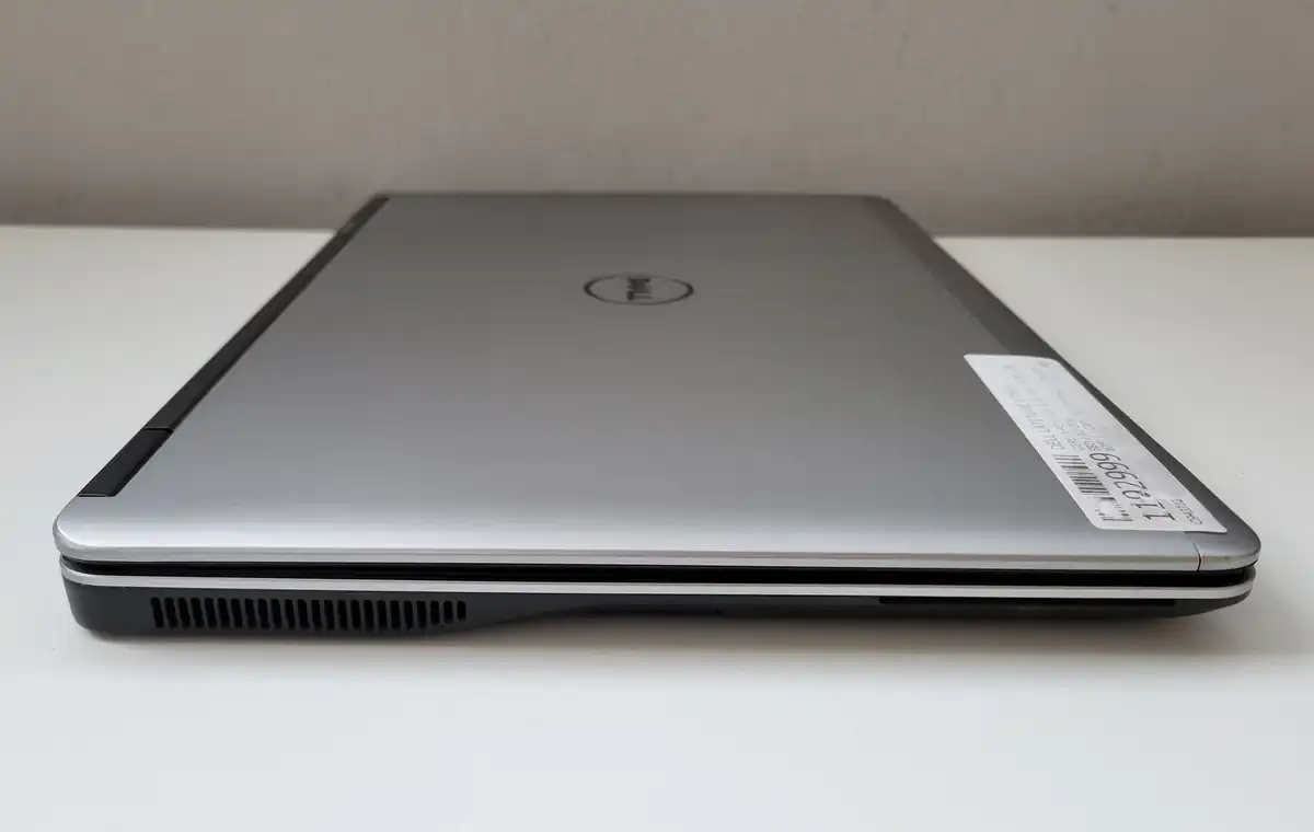 Laptop Second Hand Dell Latitude E7440 - 14.0inch Intel I5-4310U 4GB RAM 128GB SSD Windows 10 Refurbished [9]