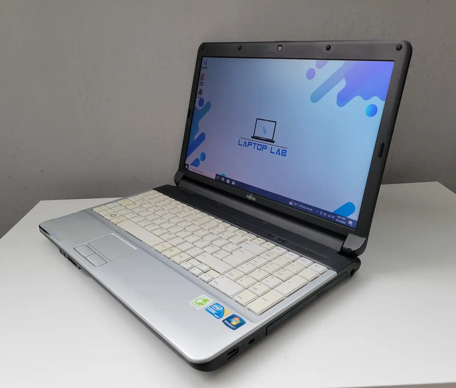 Laptop Second Hand Fujitsu Lifebook A530 - 15.6inch Intel I5 M 480 4GB RAM 320GB HDD Windows 10 Refurbished [3]