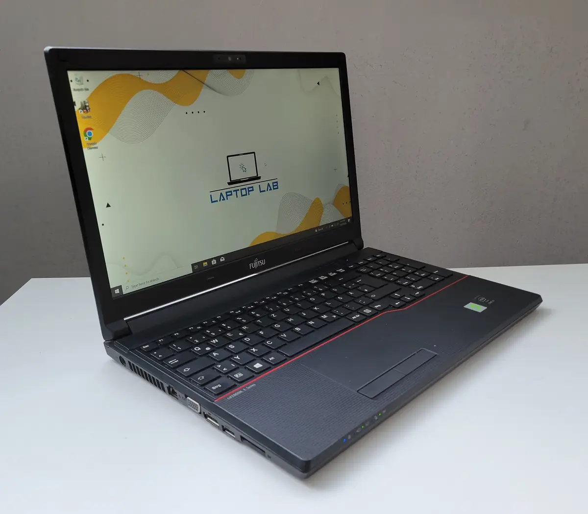 Laptop Second Hand Fujitsu Lifebook E554 - 15.6inch Intel I5-4210M 8GB RAM 256GB SSD Windows 10 Refurbished [4]