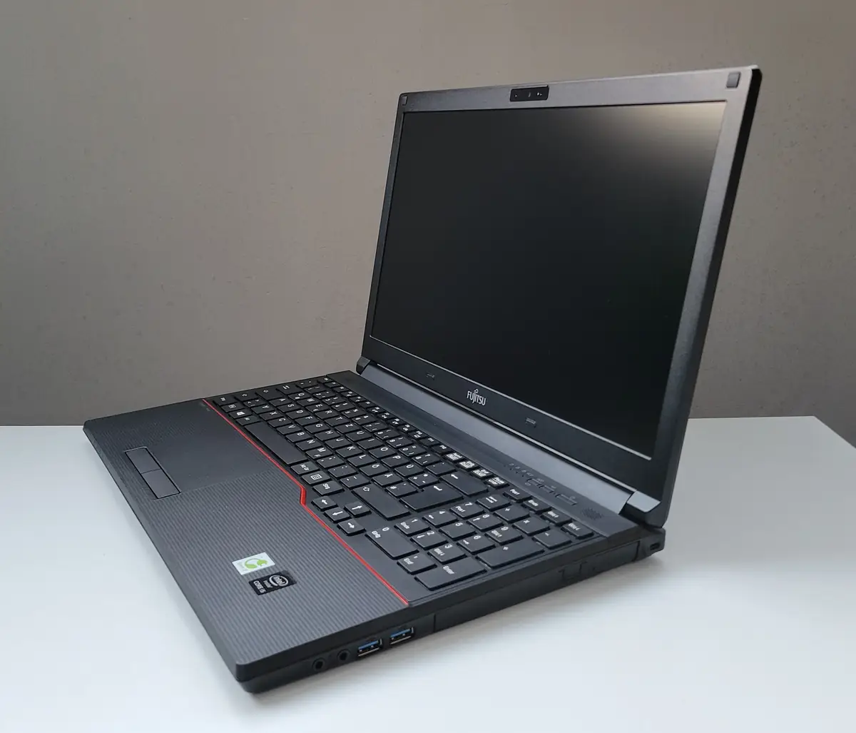 Laptop Second Hand Fujitsu Lifebook E554 - 15.6inch Intel I5-4210M 4GB RAM 256GB SSD Windows 10 Refurbished [6]