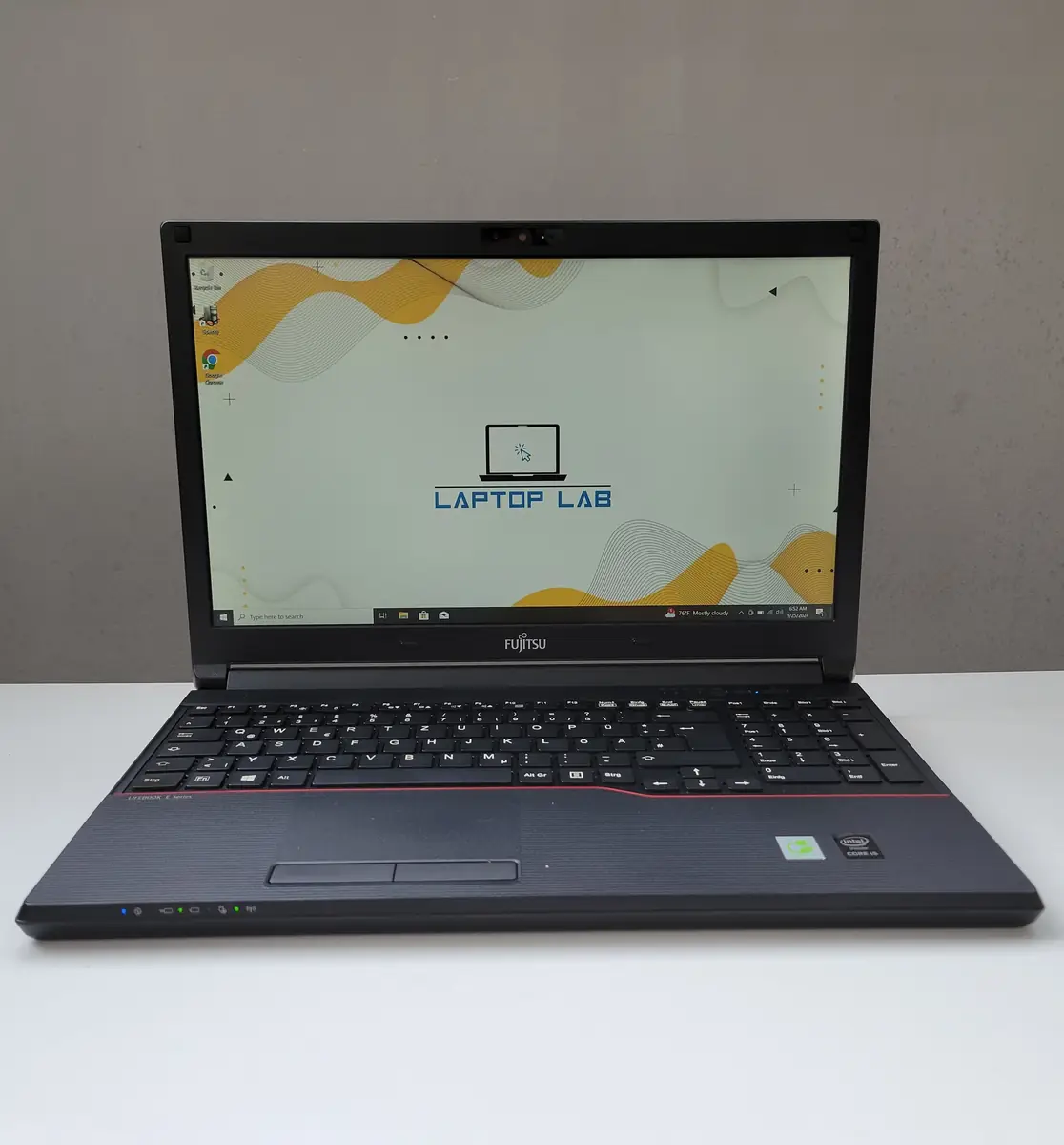 Laptop Second Hand Fujitsu Lifebook E554 - 15.6inch Intel I5-4210M 8GB RAM 256GB SSD Windows 10 Refurbished [1]
