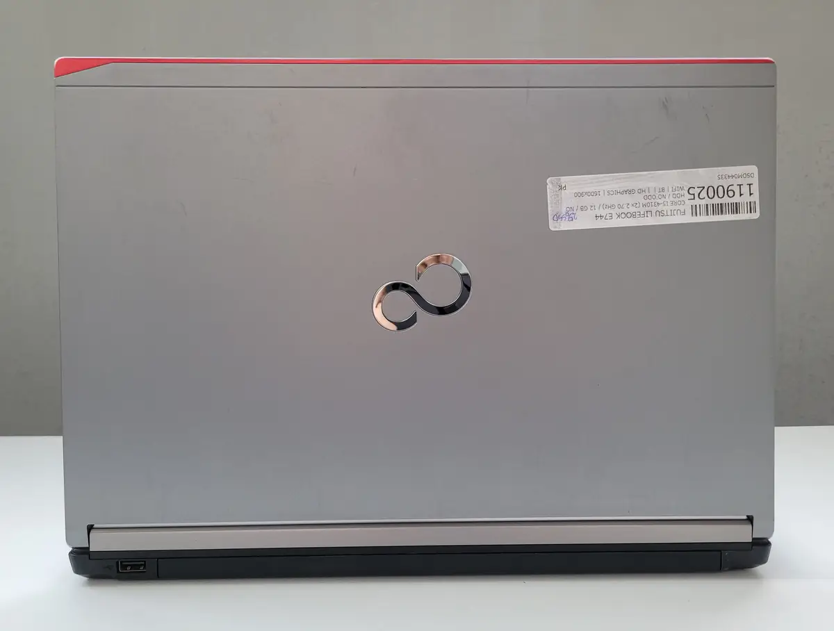 Laptop Second Hand Fujitsu Lifebook E744 - 14.0inch Intel I5-4310M 12GB RAM 256GB SSD Windows 10 Refurbished [7]