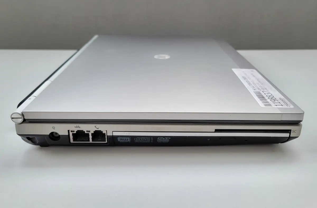 Laptop Second Hand Second Hand HP Elitebook 2560P - 12.5inch Intel I7-2620M 8GB RAM 250GB HDD Windows 10 Refurbished Refurbished [9]