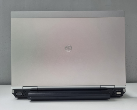Laptop Second Hand HP EliteBook 2570p - 12.5inch Intel i7-3520M 4GB RAM 256GB SSD Windows 10 Refurbished [5]