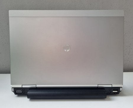 Laptop Second Hand HP EliteBook 2570p - 12.5inch Intel i7-3520M 4GB RAM 320GB HDD Windows 10 Refurbished [7]