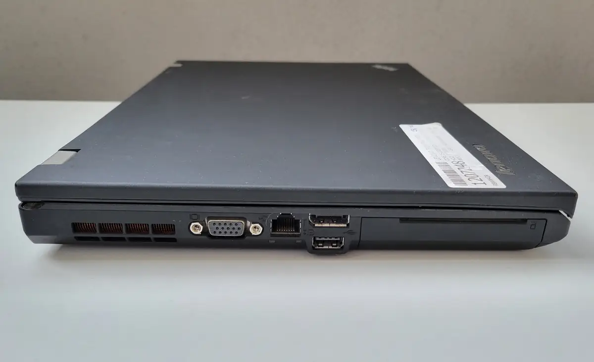 Laptop Second Hand Lenovo Thinkpad T420 - 14.0inch Intel I5-2520M 4GB RAM 256GB SSD Windows 10 Refurbished [10]