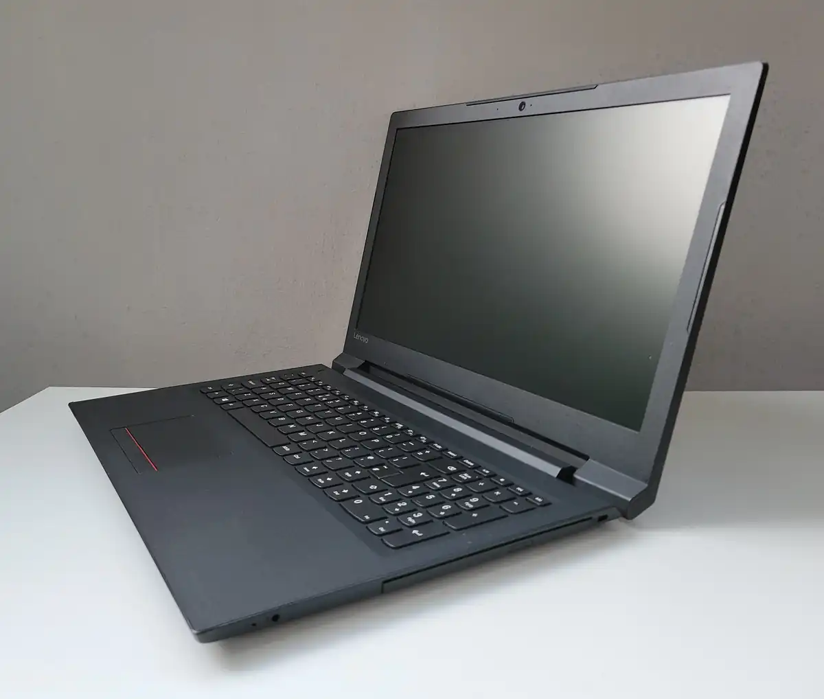 Laptop Second Hand Lenovo V110-15ISK - 15.6inch Intel I3-6006U 8GB RAM 128GB SSD Windows 10 Refurbished [6]