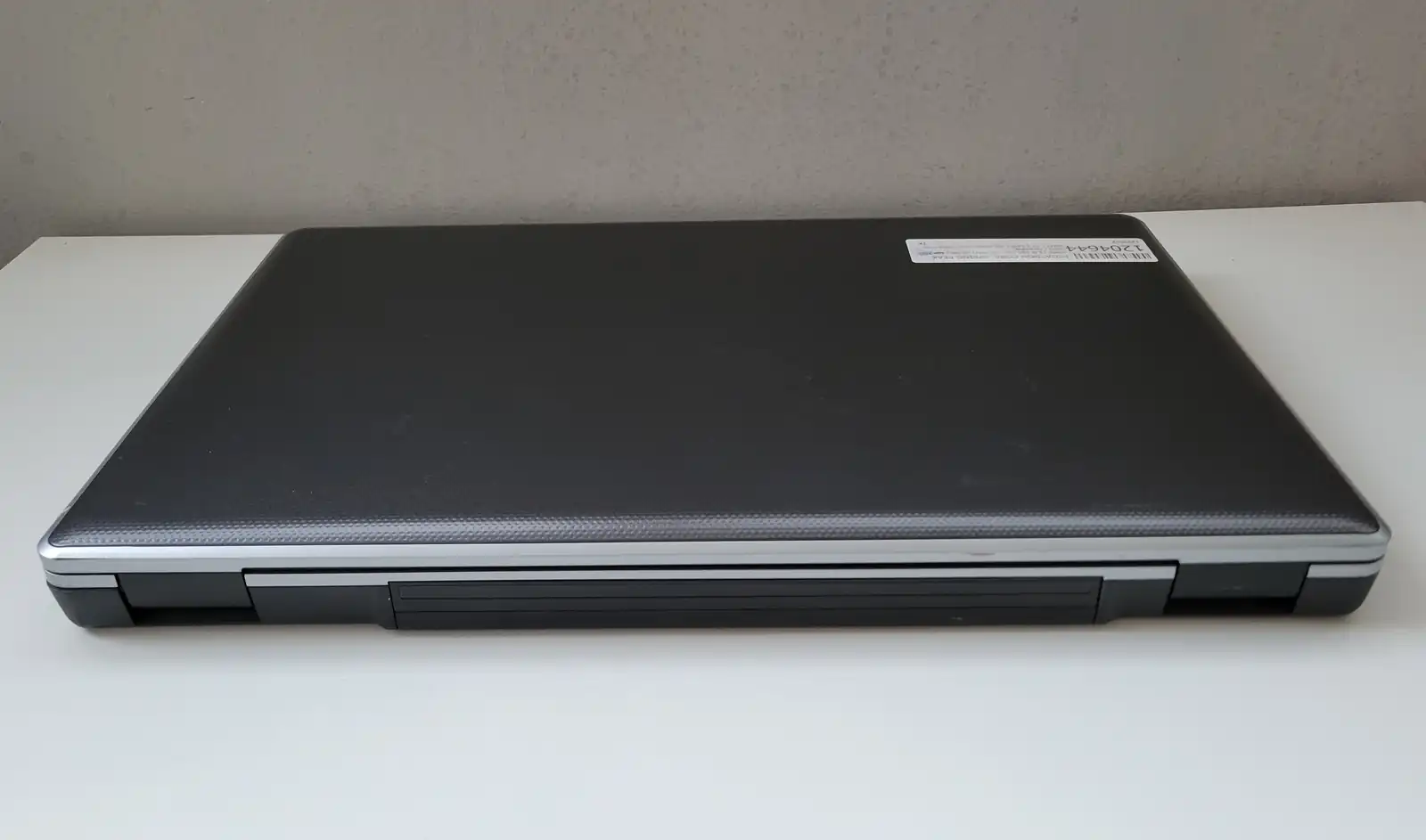 Laptop Second Hand PEGATRON SPRING PEAK - 15.6inch Intel I3 M 390 4GB RAM 250GB HDD Windows 10 Refurbished [8]