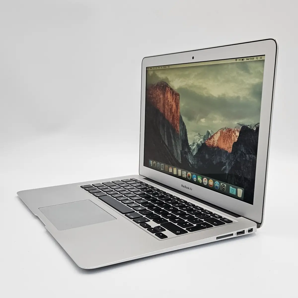 Laptop Second Hand Apple MacBook Air A1466 - 13.3inch Intel i5-5250U 8GB RAM 256GB SSD TAST. ILUM. Mac OS Refurbished [3]