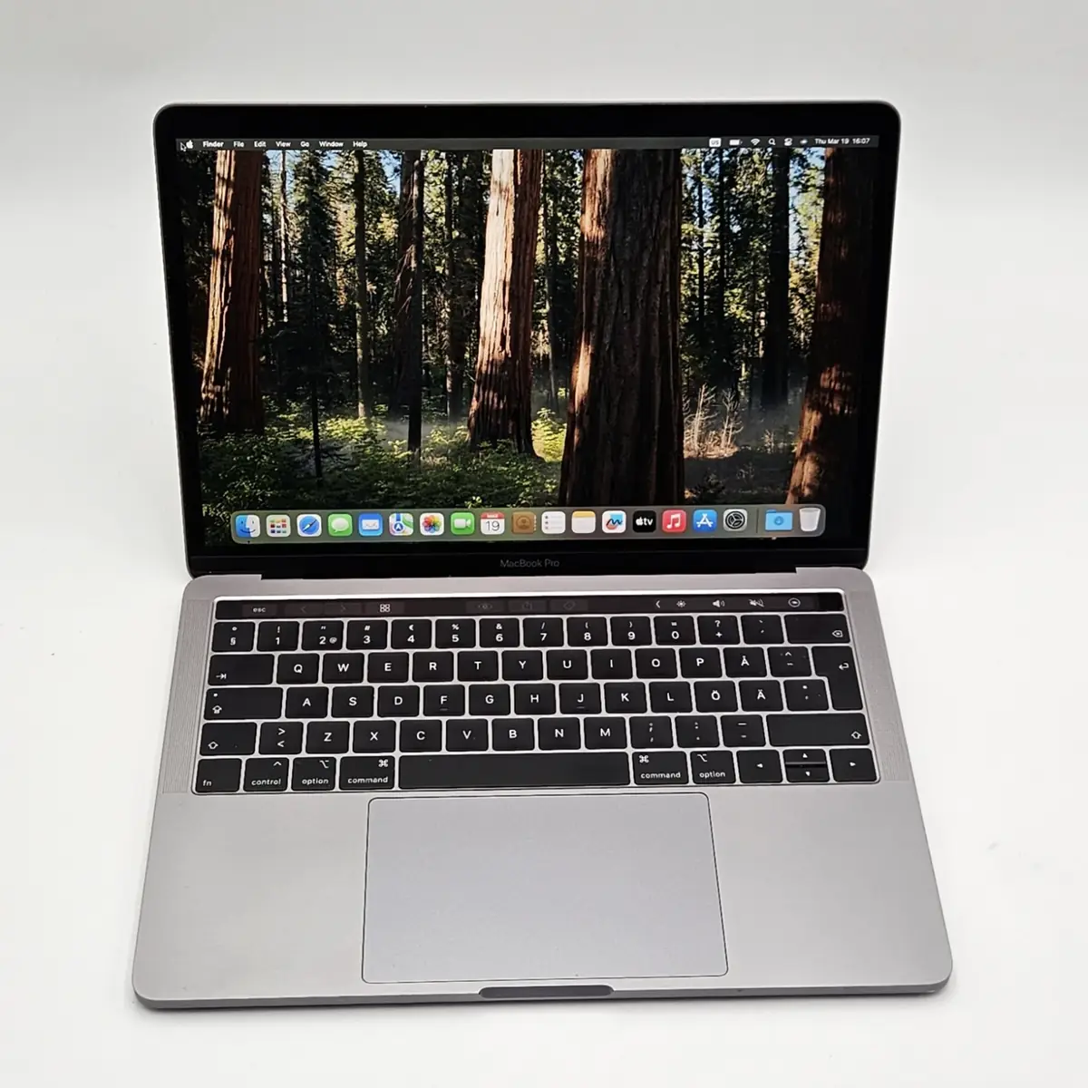 Laptop Second Hand Apple MacBook Pro A1989 - 13.3inch QHD Retina Intel i7-8569U 16GB RAM 500GB SSD TAST. ILUM. TOUCHBAR Mac OS Refurbished [2]