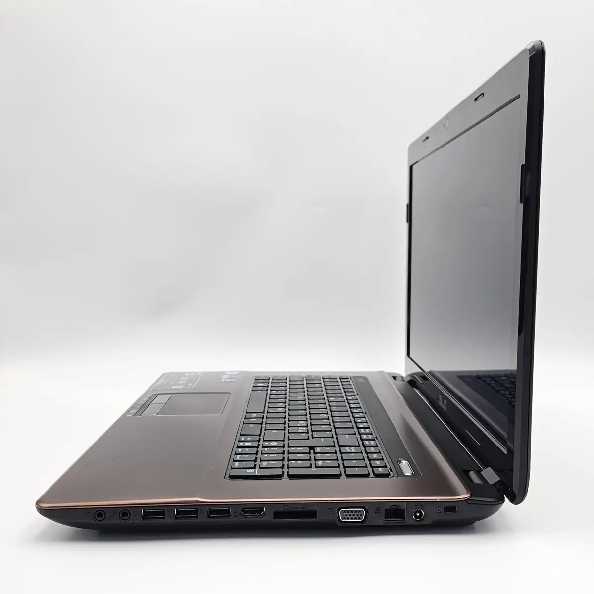 Laptop Second Hand Asus K73SV - 17.3inch Intel i5-2430M 8GB RAM 128GB SSD NVIDIA GT540M 1GB Windows 10 Refurbished [5]