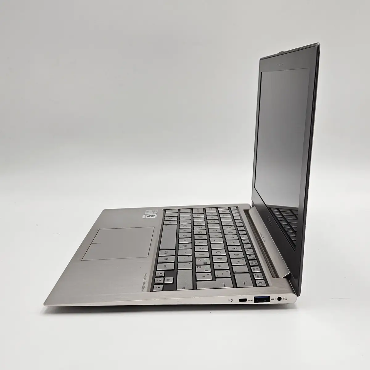Laptop Second Hand ASUS UX21E - 11.6inch Intel I5-2467M 4GB RAM 120GB SSD Windows 10 Refurbished  [5]