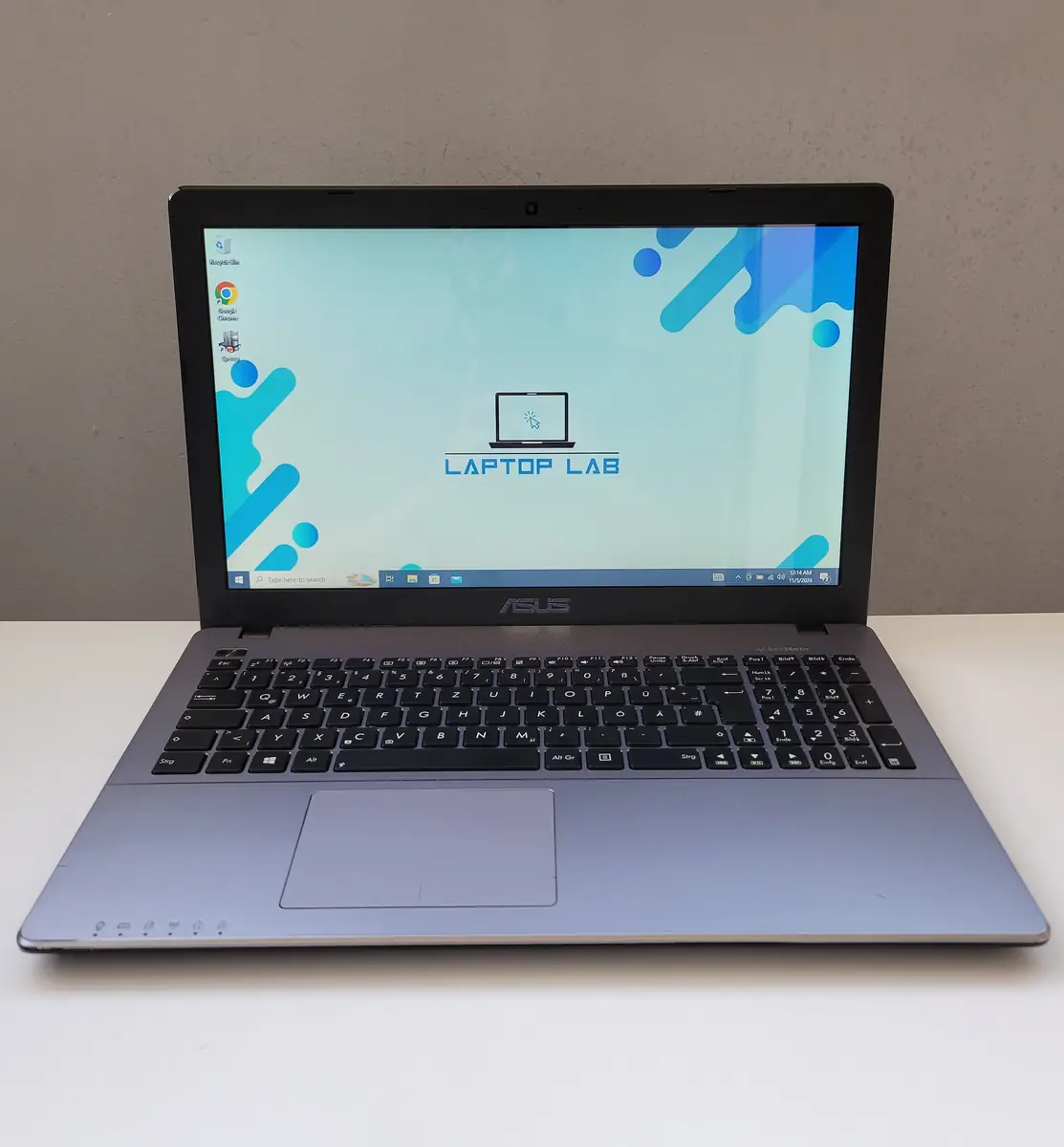 Laptop Second Hand ASUS X550VB - 15.6inch Intel I5-3230M 8GB RAM 500GB HDD GT740M 2GB Windows 10 Refurbished [1]