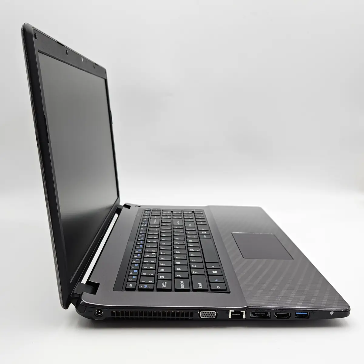 Laptop Second Hand Clevo W65 67SZ - 17.3inch Intel I7-4710MQ 16GB RAM 250GB SSD Windows 10 Refurbished  [6]