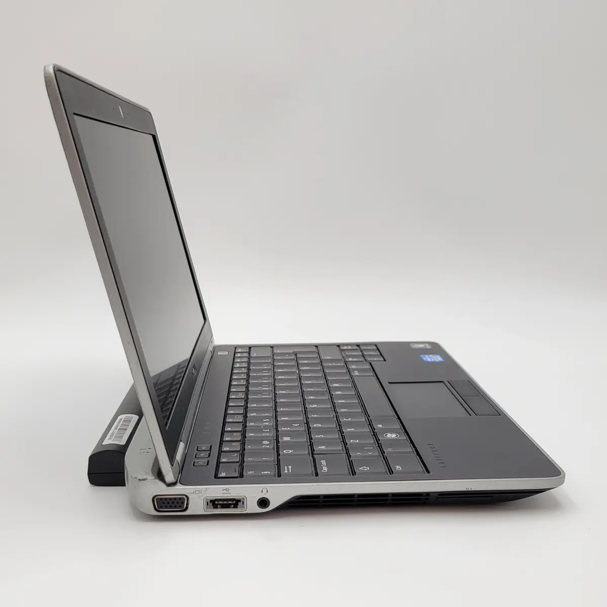 Laptop Second Hand Dell Latitude E6220 - 12.5inch Intel I3-2330M 4GB RAM 128GB SSD Windows 10 Refurbished  [6]