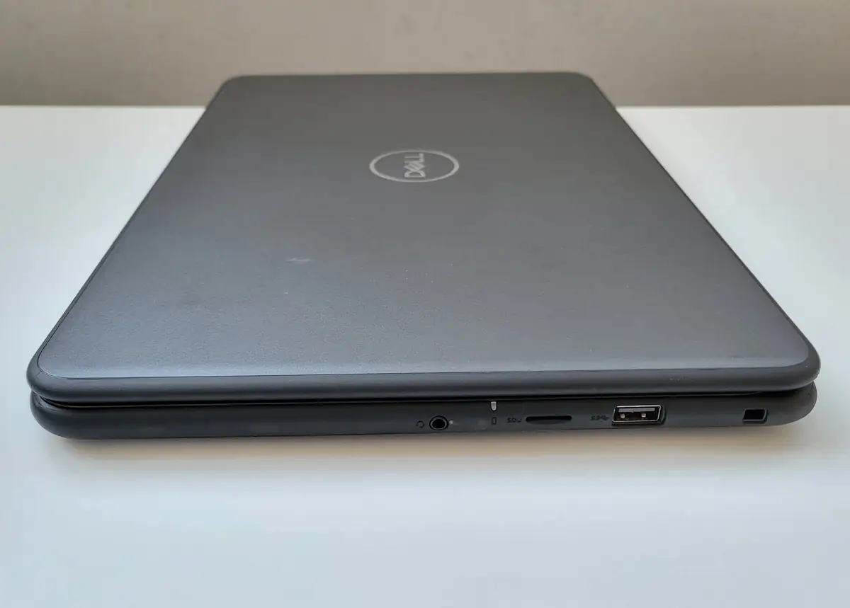 Laptop Second Hand Dell Latitude 3310 - 13.3inch Intel i3-8145U 8GB RAM 256GB SSD Windows 11 Refurbished  [10]