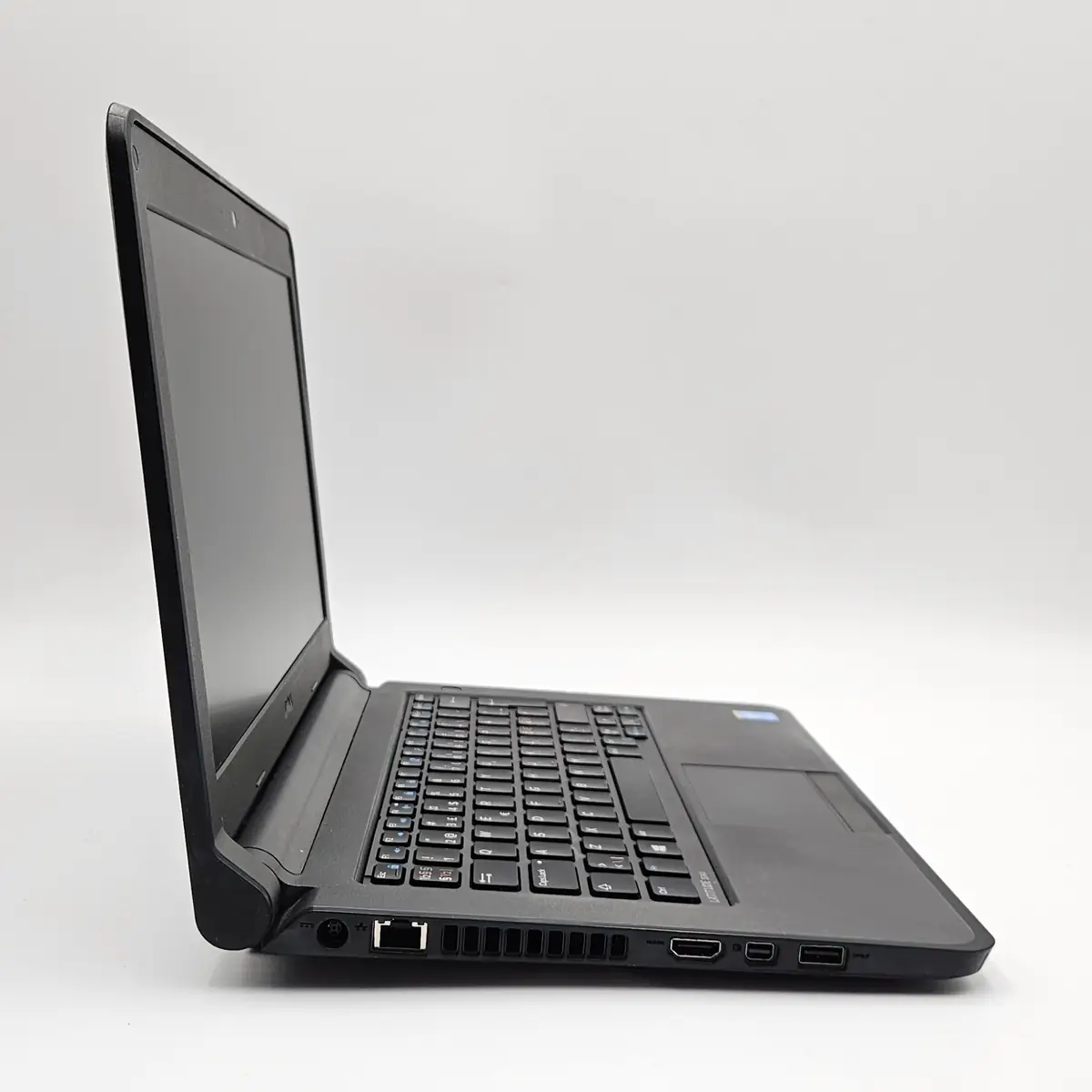 Laptop Second Hand Dell Latitude 3340 - 13.3inch Intel i5-4210U 8GB RAM 120GB SSD Windows 10 Refurbished  [6]