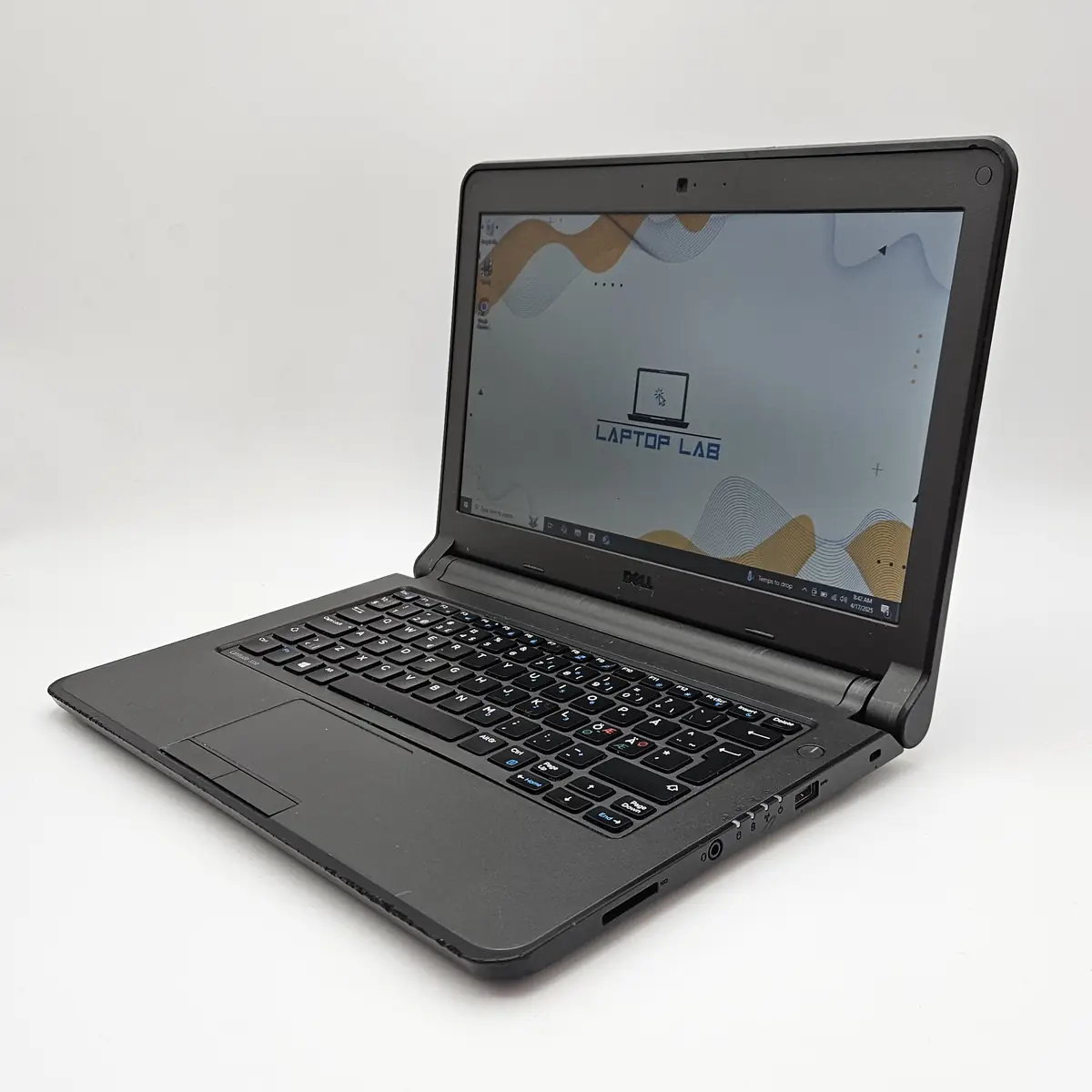 Laptop Second Hand DELL Latitude 3350 - 13.3inch Intel I3-5005U 4GB RAM 128GB SSD Windows 10 Refurbished  [3]