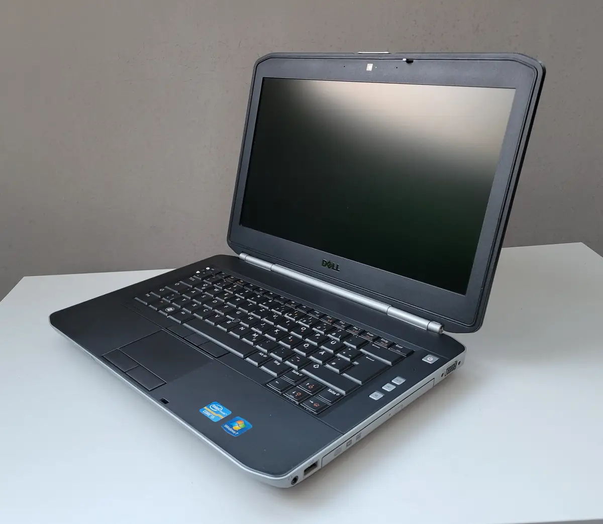 Laptop Second Hand Dell Latitude E5420 - 14.0inch Intel I5-2520M 4GB RAM 500GB HDD Windows 10 Refurbished [5]