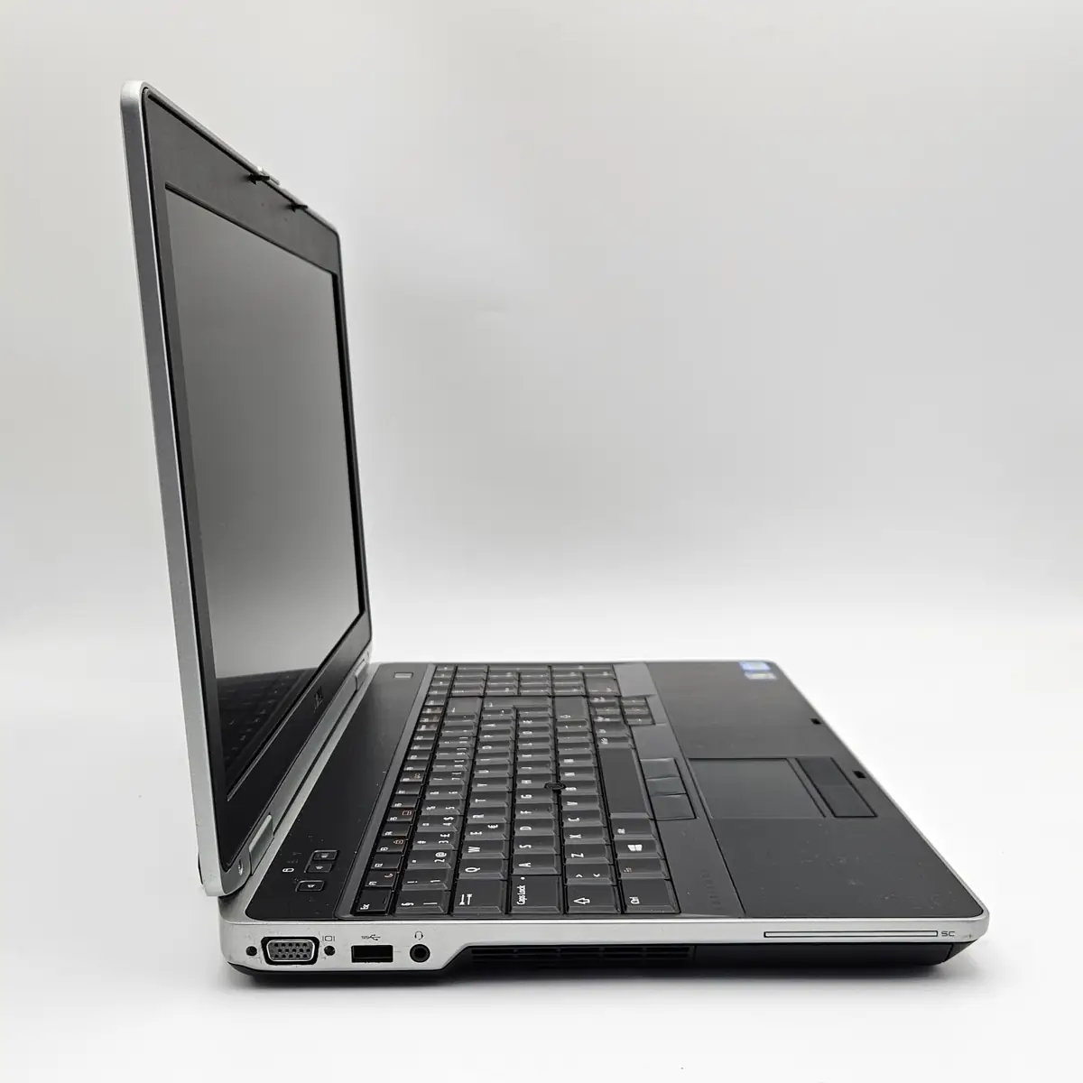Laptop Second Hand Dell Latitude E6530 - 15.6inch Intel I7-3720Qm 8GB RAM 128GB SSD NVIDIA NVS 5200M 1GB TAST. ILUM. Windows 10 Refurbished  [6]