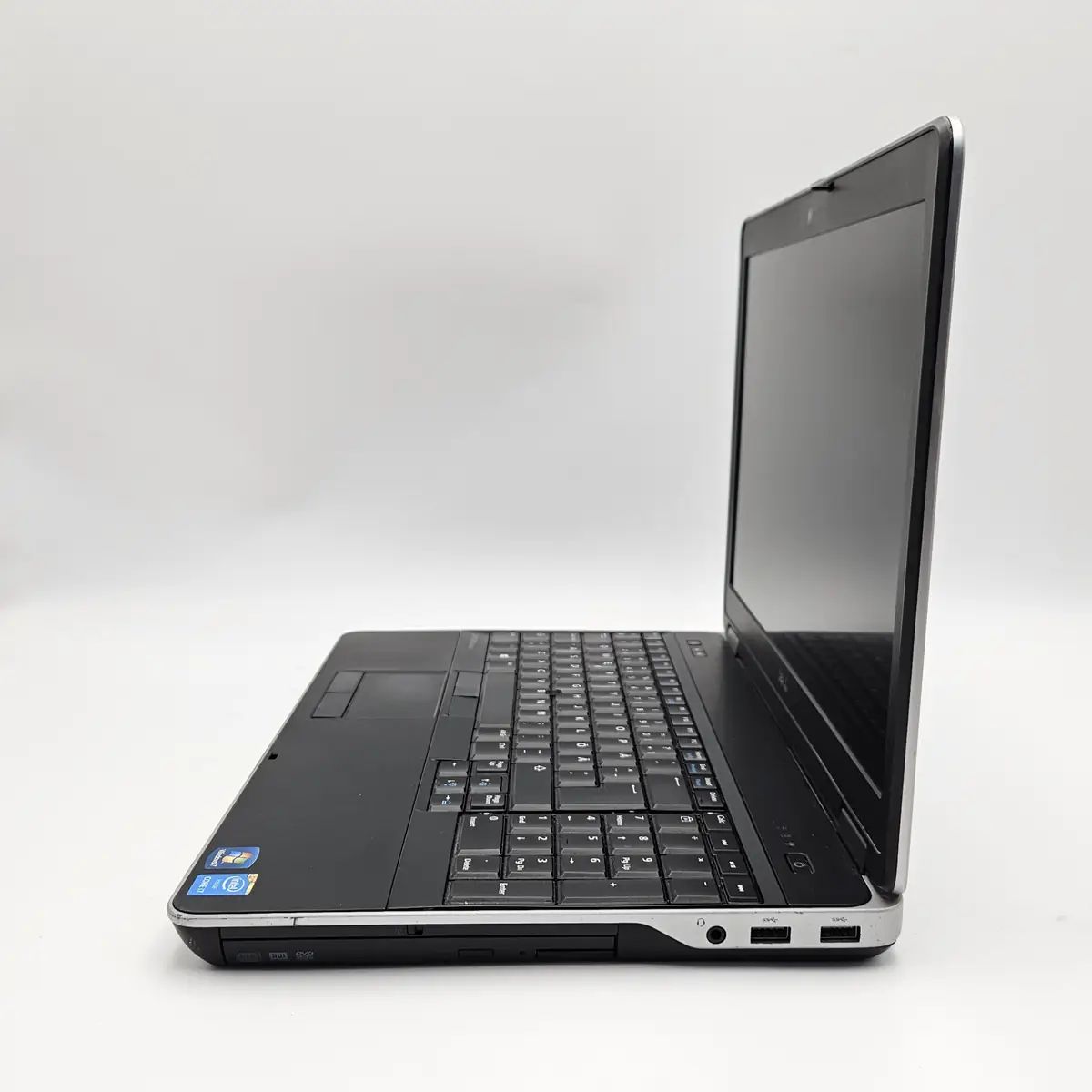 Laptop Second Hand Dell Latitude E6540 - 15.6inch FHD Intel I7-4810Mq 16GB RAM 500GB SSD ATI Radeon 8790M 2GB TAST. ILUM. Windows 10 Refurbished  [5]
