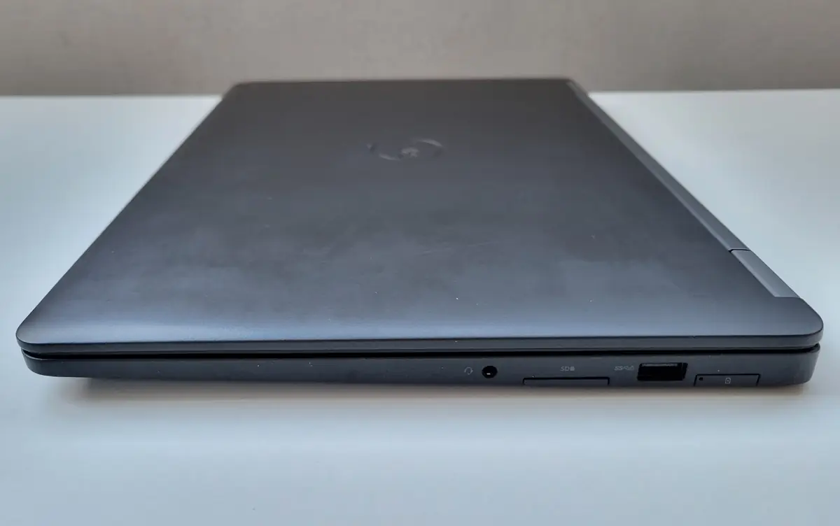 Laptop Second Hand Dell Latitude E7470 - 14inch Intel I7-6600U 8GB RAM 256GB SSD TAST. ILUM. Windows 11 Refurbished [11]