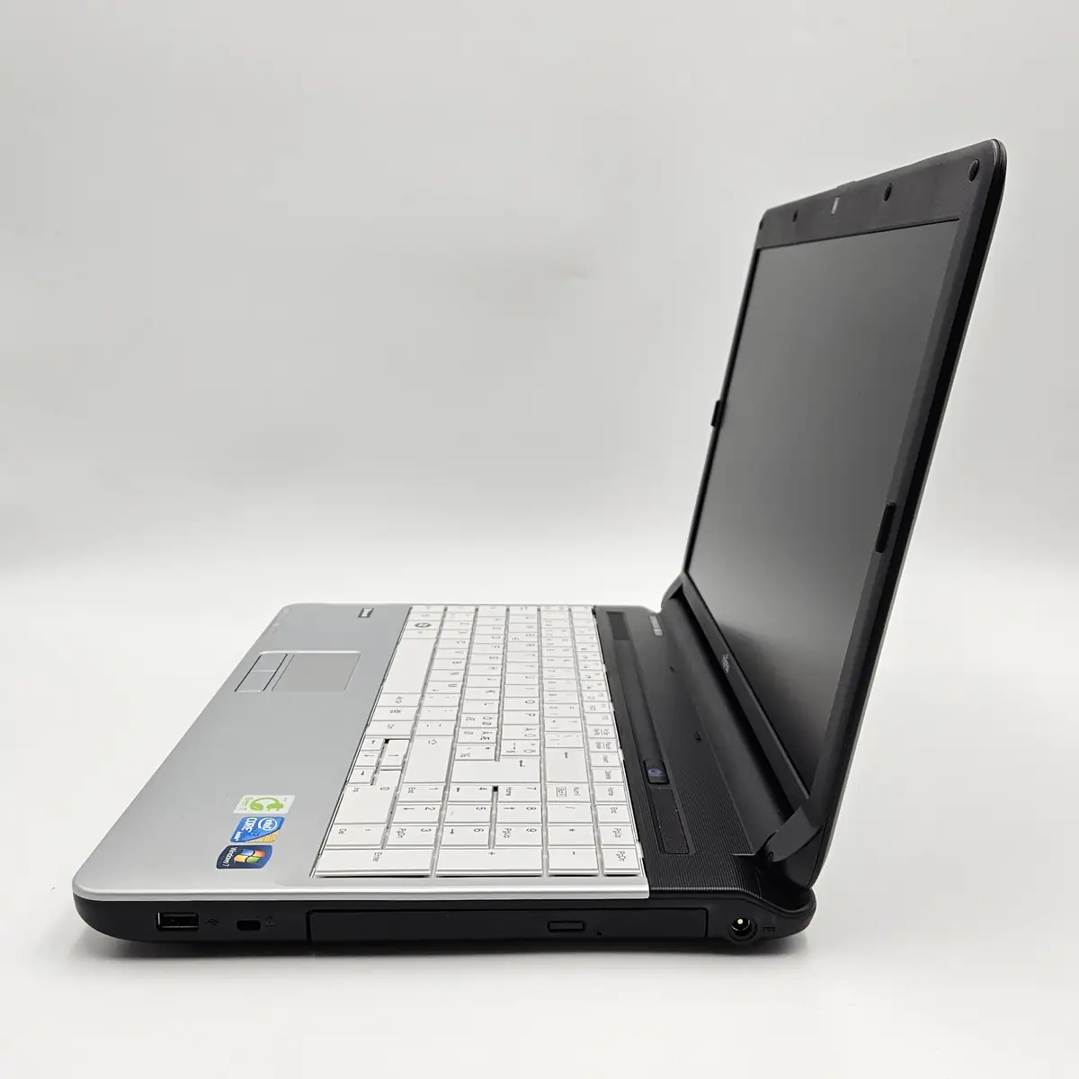 Laptop Second Hand FUJITSU Lifebook A530 - 15.6inch Intel I3-350M 4GB RAM 500GB HDD Windows 10 Refurbished  [5]
