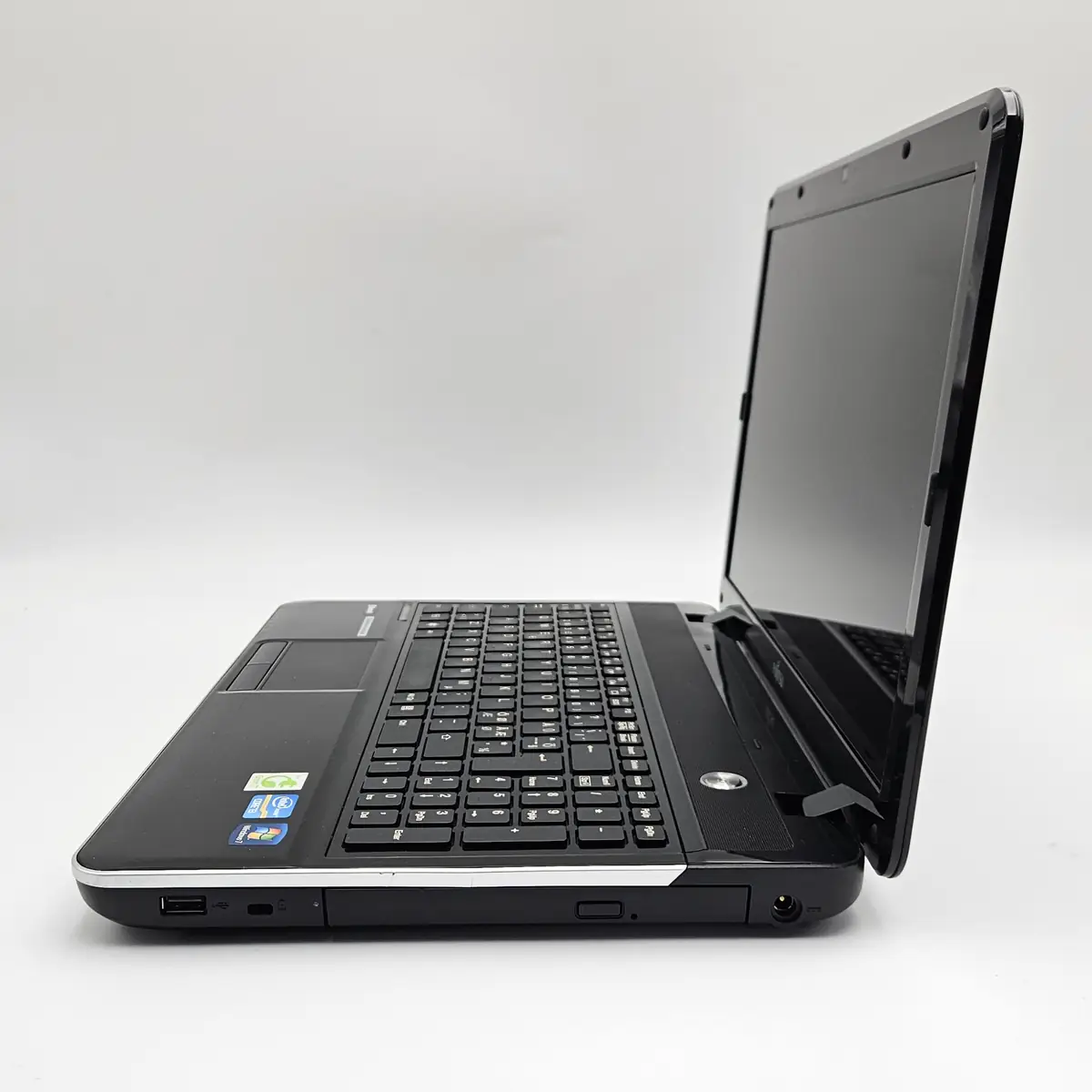 Laptop Second Hand FUJITSU AH531 - 15.6inch Intel I3-2350M 8GB RAM 500GB HDD Windows 10 Refurbished  [7]