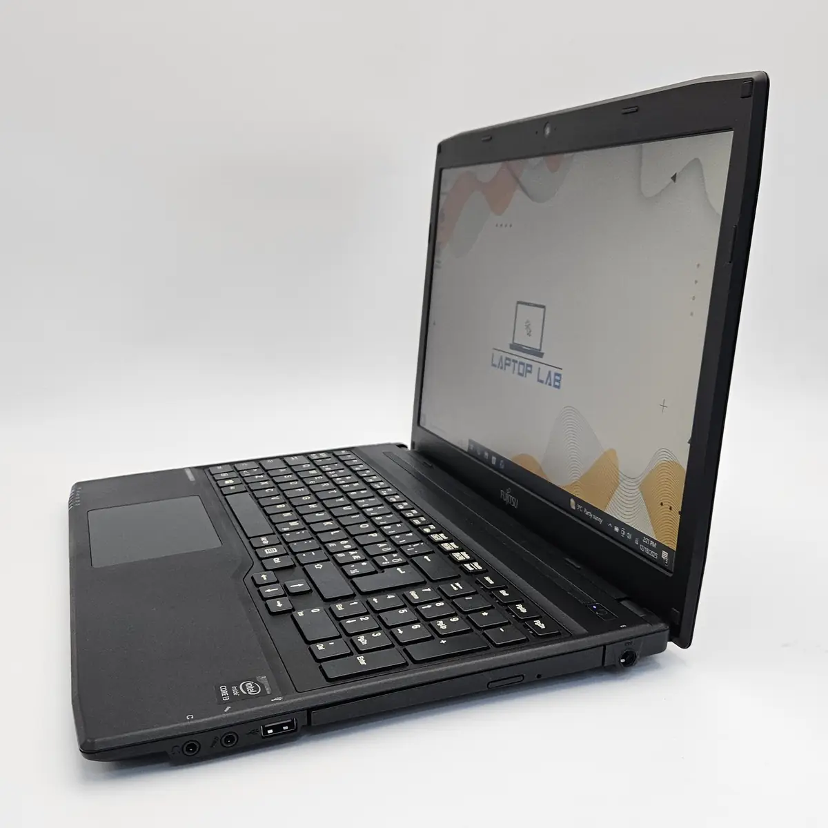 Laptop Second Hand Fujitsu LIFEBOOK A514 - 15.6inch Intel i3-4005U 8GB RAM 128GB SSD Windows 10 Refurbished  [3]