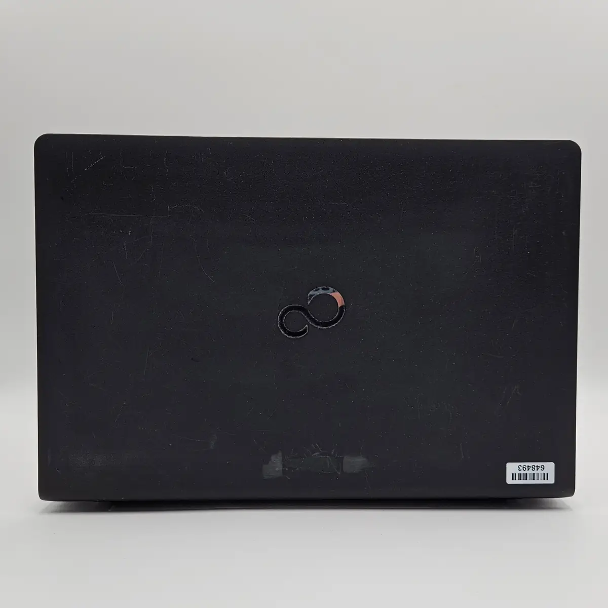 Laptop Second Hand Fujitsu LIFEBOOK A555 - 15.6inch Intel i3-5005U 8GB RAM 256GB SSD Windows 10 Refurbished  [7]