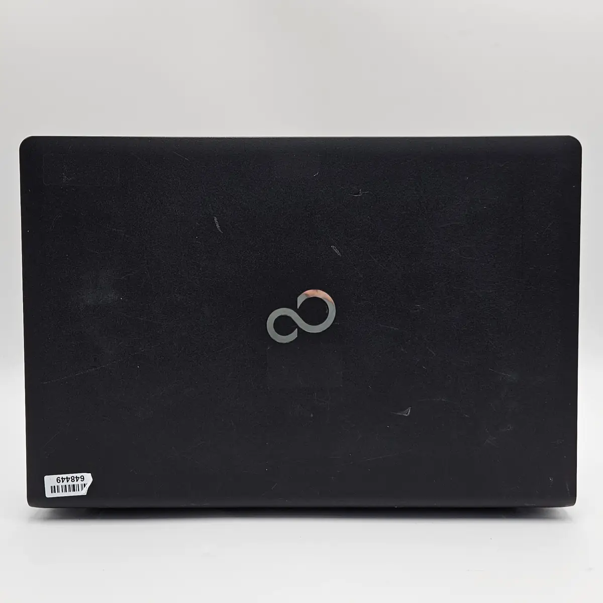 Laptop Second Hand Fujitsu LIFEBOOK A555 - 15.6inch Intel i3-5005U 8GB RAM 256GB SSD Windows 10 Refurbished  [7]