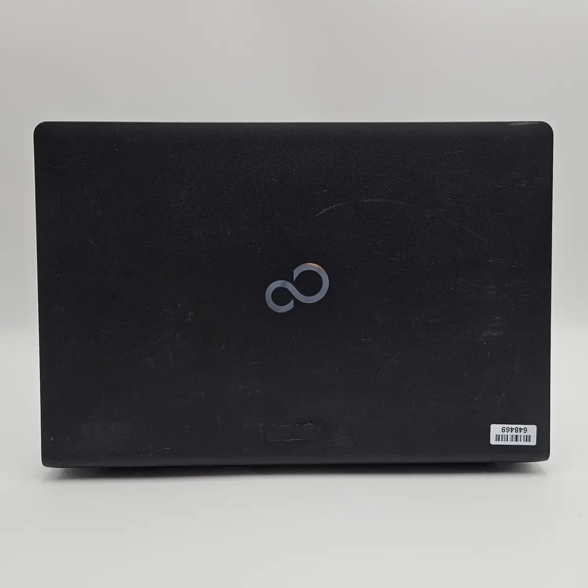 Laptop Second Hand Fujitsu LIFEBOOK A555 - 15.6inch Intel i3-5005U 8GB RAM 256GB SSD Windows 10 Refurbished  [7]