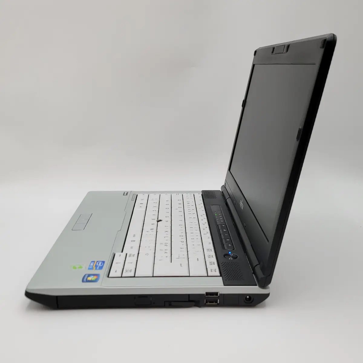 Laptop Second Hand FUJITSU S751 - 14inch Intel I3-2330M 4GB RAM 320GB HDD Windows 10 Refurbished  [5]