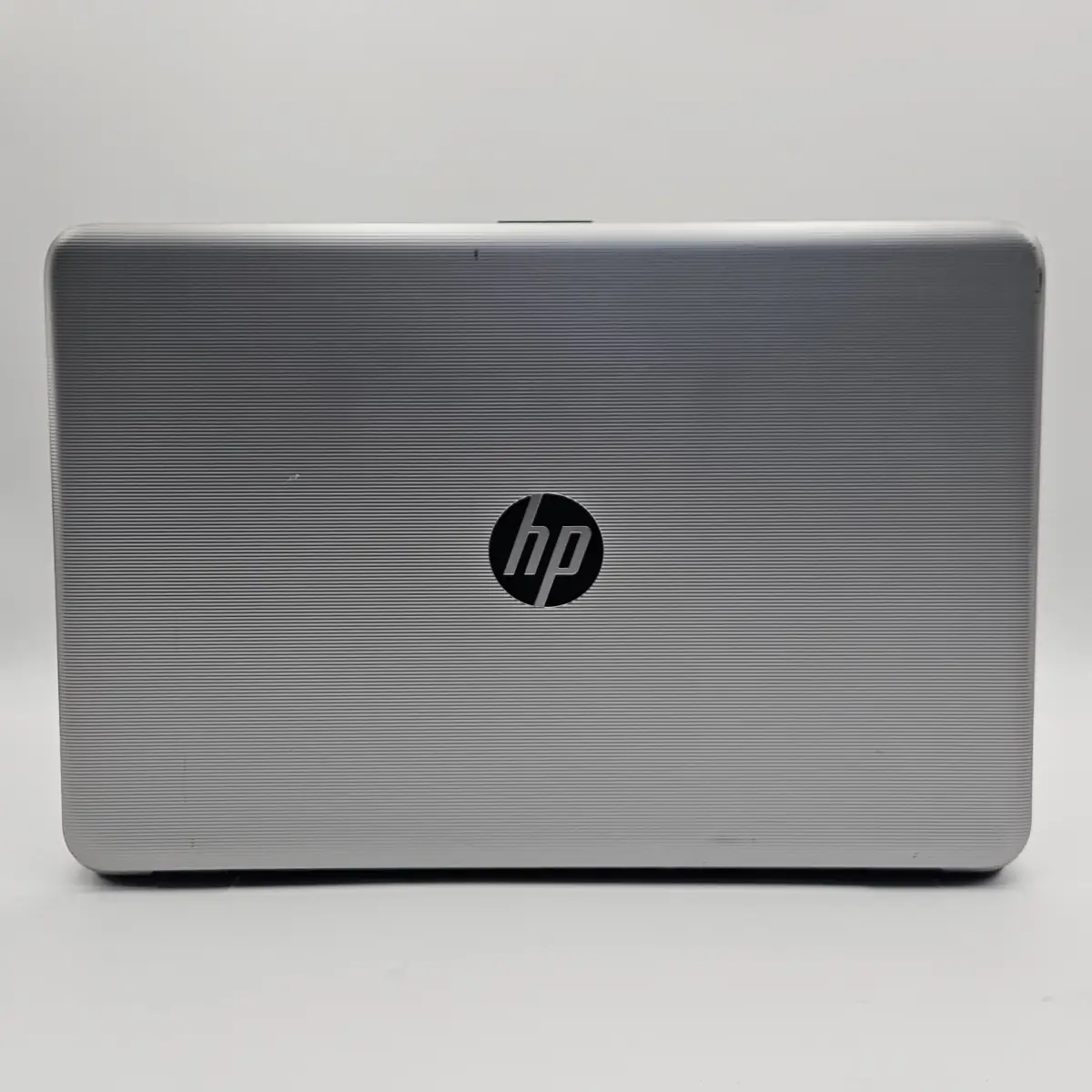 Laptop Second Hand HP 17-y080no - 17.3inch FHD AMD A6-7310 8GB RAM 128GB SSD AMD R4 1GB Windows 10 Refurbished [7]
