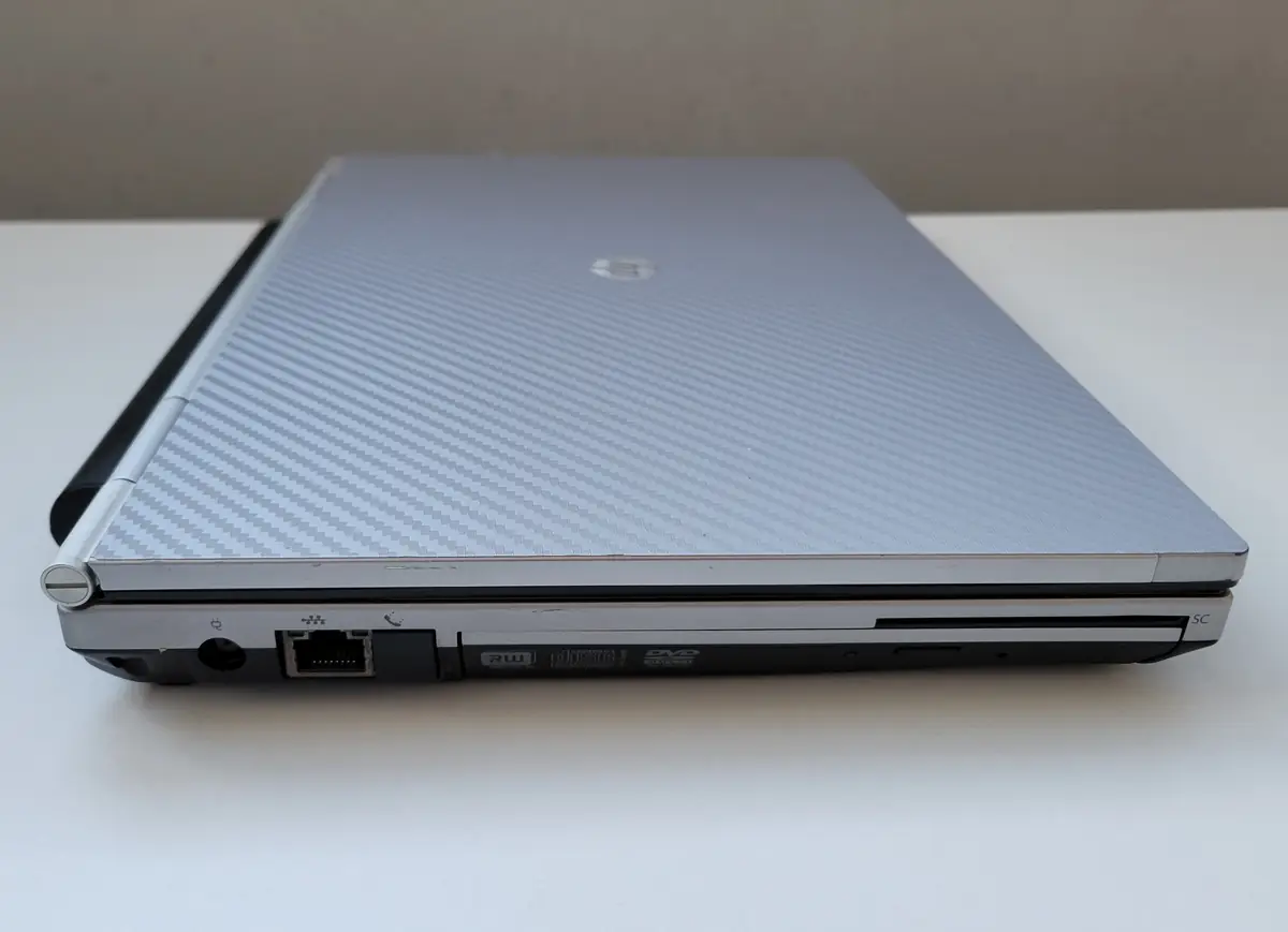 Laptop Second Hand HP 2560p - 12.5inch Intel i5-2520M 4GB RAM 128GB SSD Windows 10 Refurbished  [8]