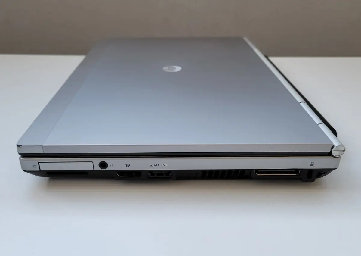 Laptop Second Hand HP 2560p - 12.5inch Intel i5-2520M 4GB RAM 320GB HDD Windows 10 Refurbished  [9]