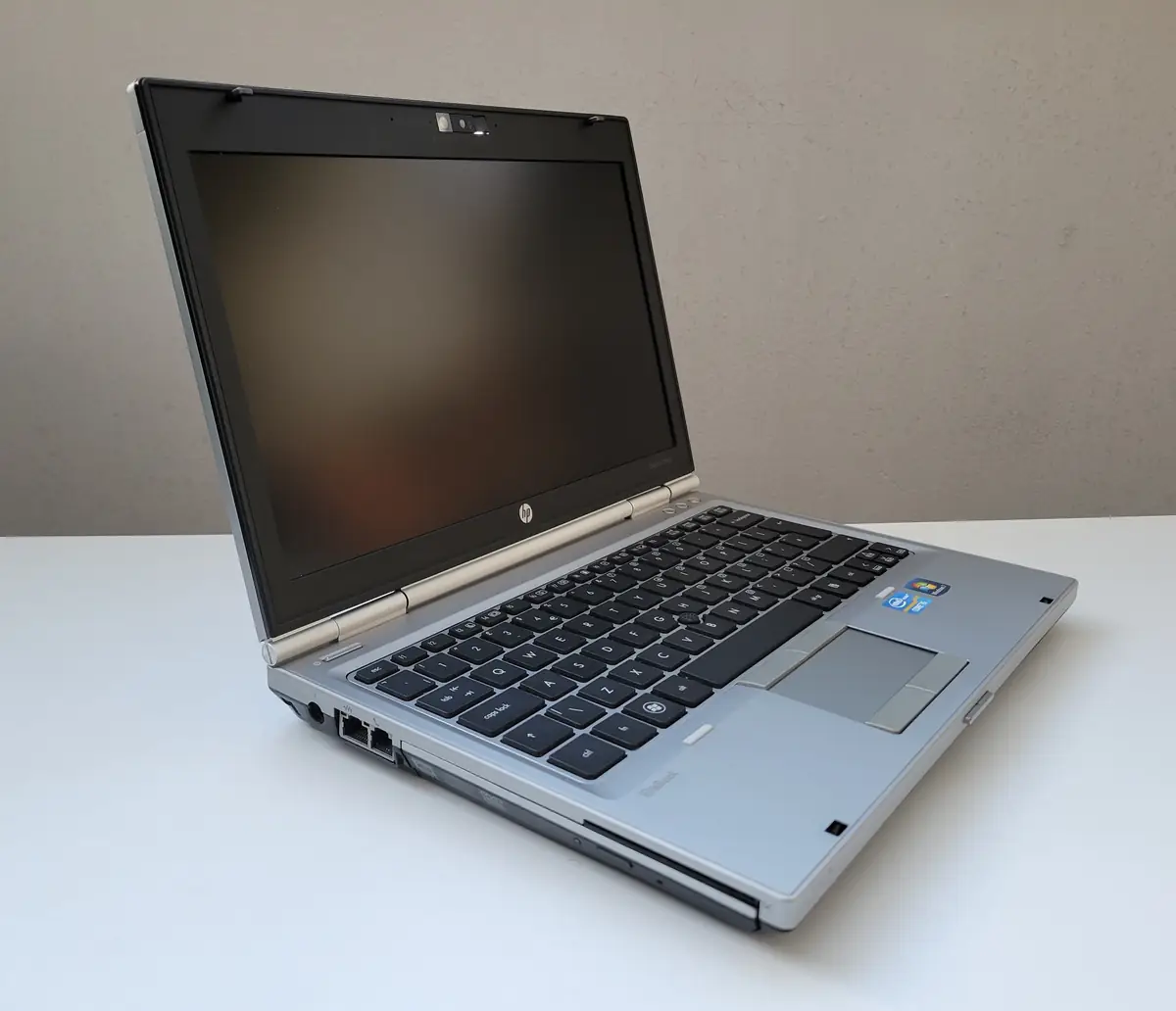 Laptop Second Hand HP 2560p - 12.5inch Intel i5-2520M 4GB RAM 320GB HDD Windows 10 Refurbished  [6]