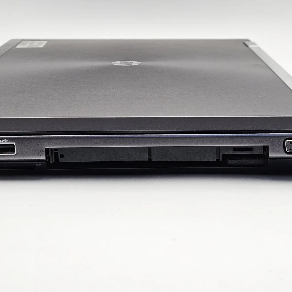 Laptop Second Hand HP Elitebook 8560W - 15.6inch FHD Intel I7-2630QM 16GB RAM 240GB SSD Nvidia Quadro 1000M 2GB Windows 10 Refurbished [8]